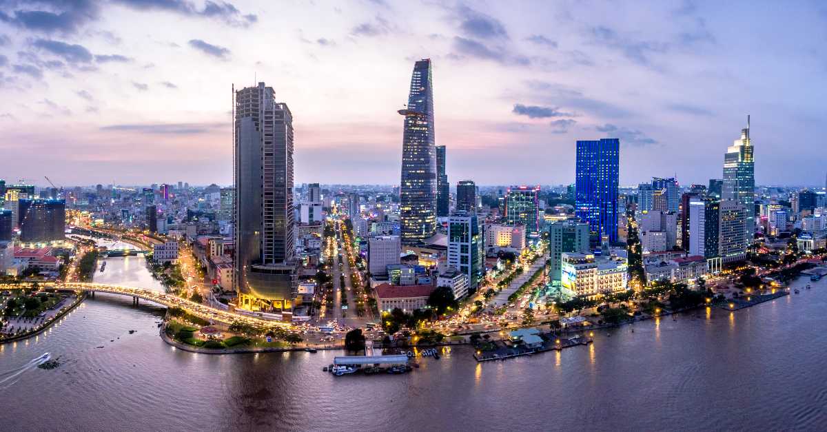 Setting up Manufacturing in Vietnam vs China_ Focus on Vietnam